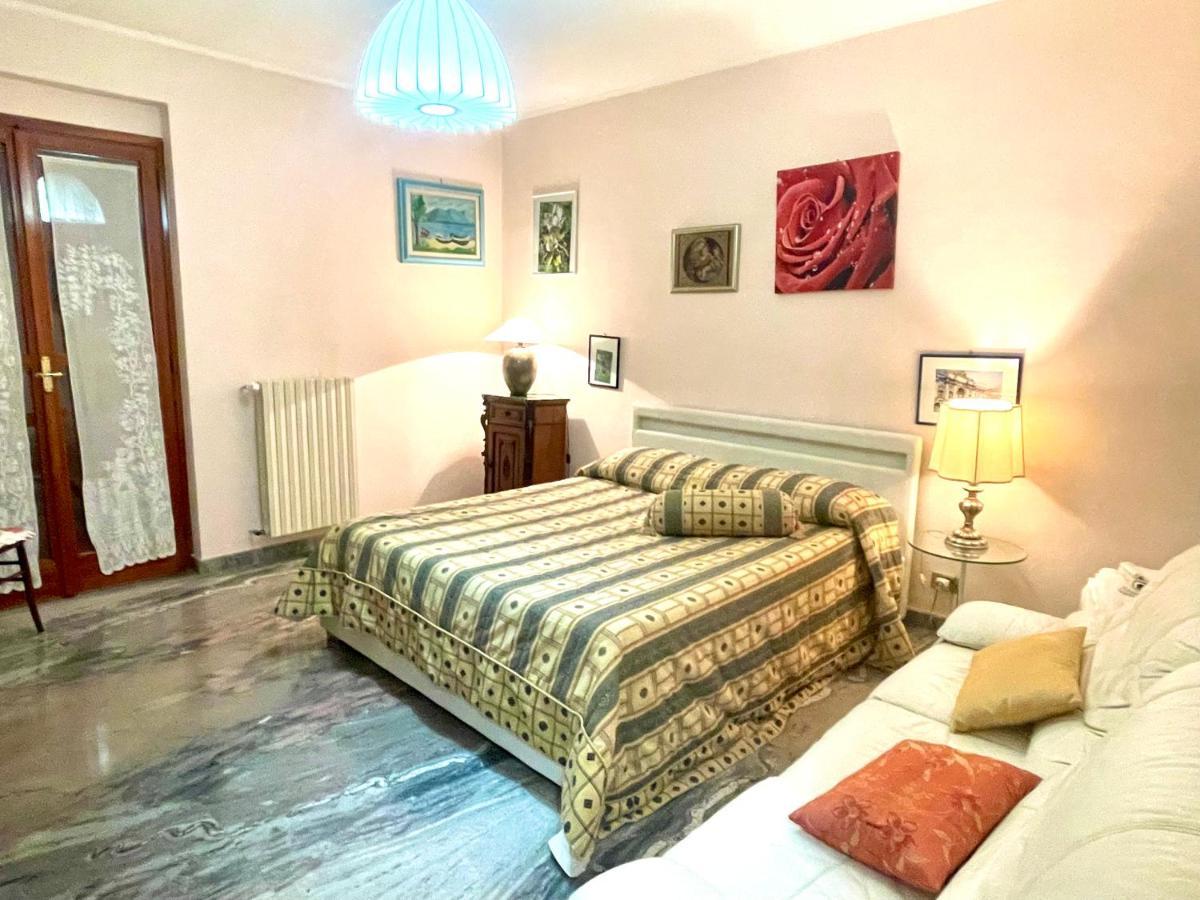 La Vie En Rose Mattinata Apartman Kültér fotó